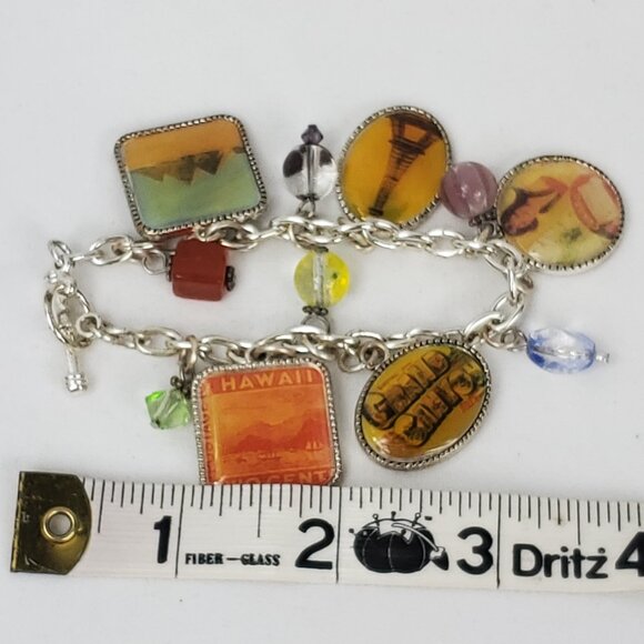 Vintage AAI Signed Dangle Silver Tone World Landmarks Bracelet - Picture 2 of 7